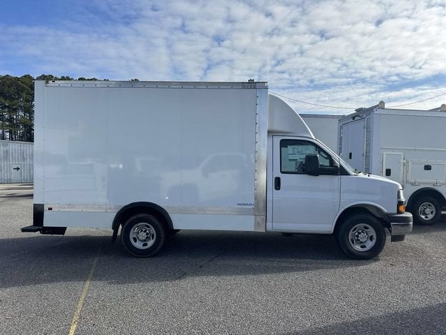 2024 Chevrolet Express Cutaway 3500 1WT