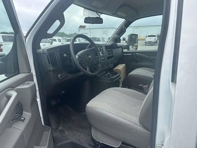 2024 Chevrolet Express Cutaway 4500 2WT
