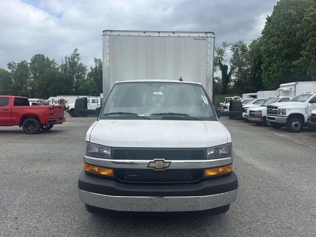 2024 Chevrolet Express Cutaway 4500 2WT