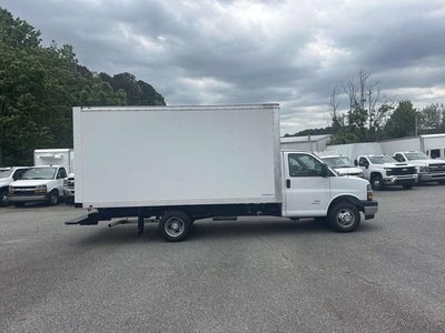 2024 Chevrolet Express Cutaway 4500 2WT