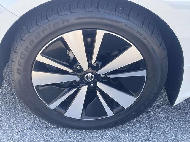 2021 Nissan Altima SV FWD