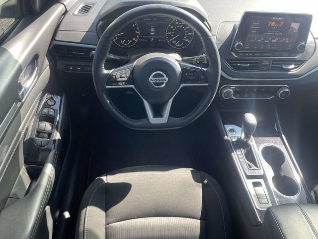 2021 Nissan Altima SV FWD