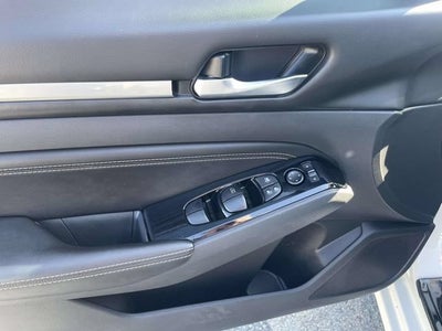 2021 Nissan Altima SV FWD
