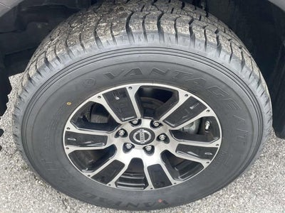 2022 Nissan Titan SV