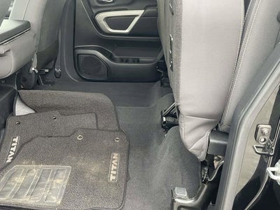 2022 Nissan Titan SV