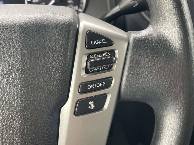 2022 Nissan Titan SV