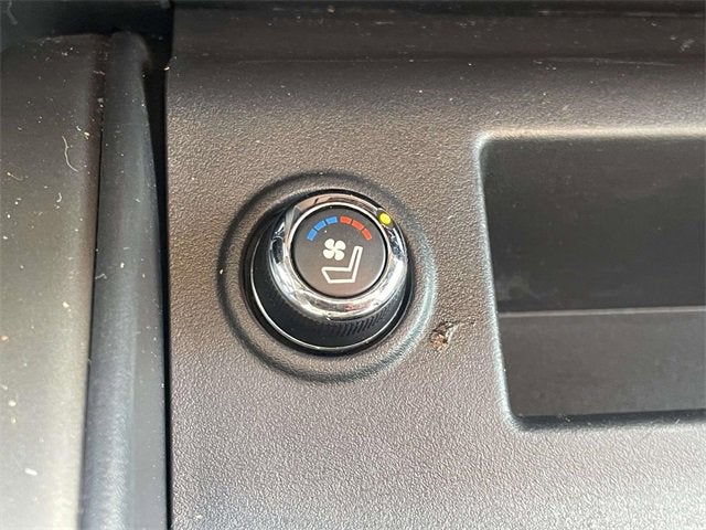 2023 Nissan Titan Platinum Reserve