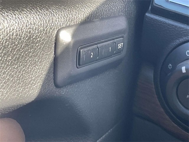 2023 Nissan Titan Platinum Reserve