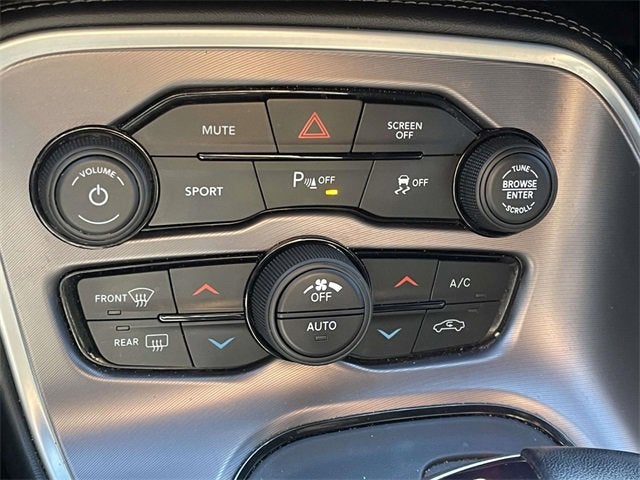 2020 Dodge Challenger SXT