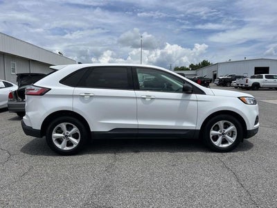 2020 Ford Edge SE