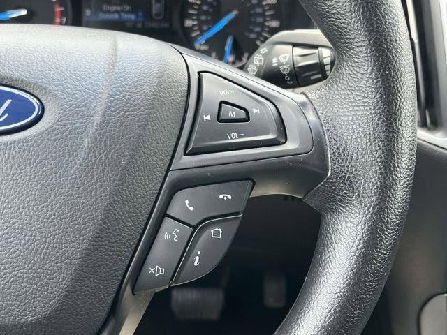 2020 Ford Edge SE