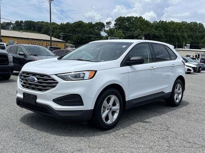 2020 Ford Edge SE