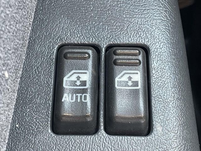 2002 Chevrolet Silverado 1500 LS