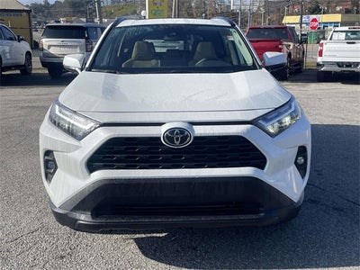 2025 Toyota RAV4 XLE Premium
