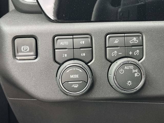 2026 Chevrolet Silverado 1500 LT - Photo 18