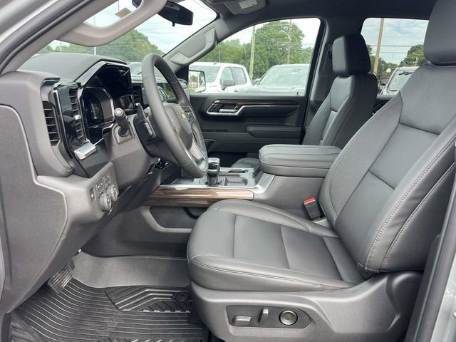 2026 Chevrolet Silverado 1500 LT - Photo 9