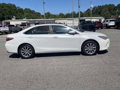 2017 Toyota Camry XLE