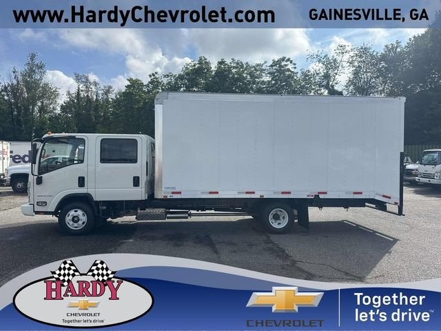 2025 Chevrolet Low Cab Forward 3500 HG NA