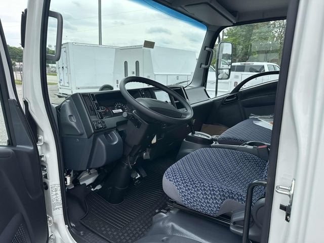 2025 Chevrolet Low Cab Forward 4500 HG NA