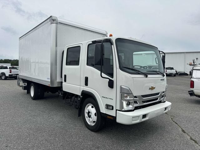 2025 Chevrolet Low Cab Forward 4500 HG NA