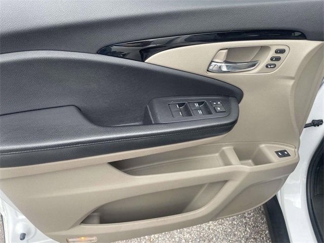 2021 Honda Pilot Touring 7-Passenger