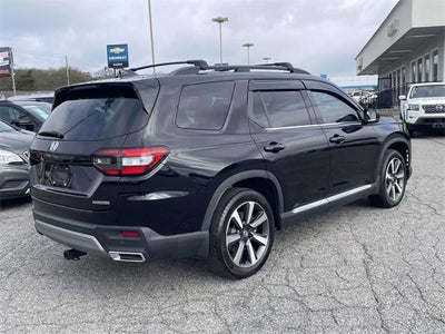 2024 Honda Pilot Touring