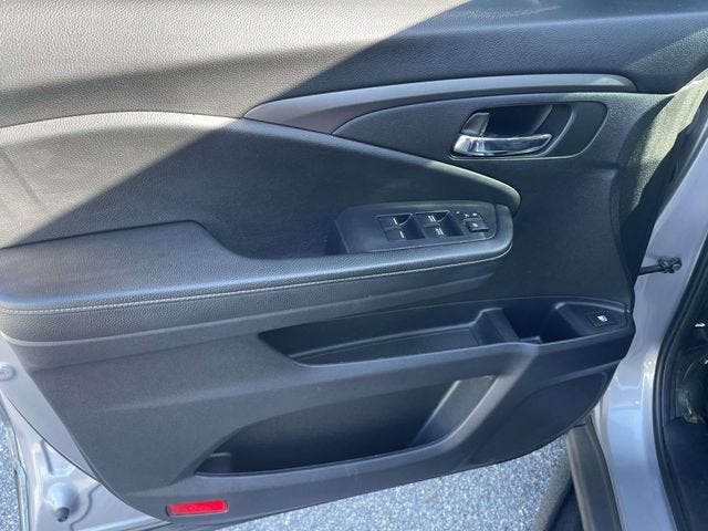 2021 Honda Ridgeline AWD Sport
