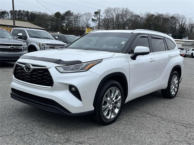2023 Toyota Highlander L