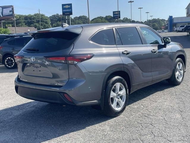 2024 Toyota Highlander LE
