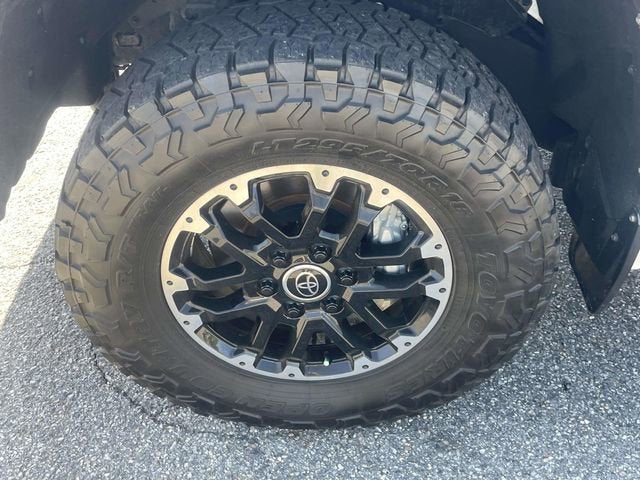 2023 Toyota Tundra 4WD SR5