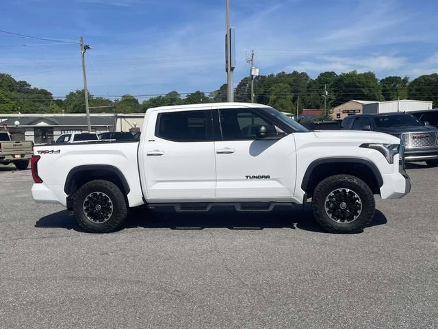 2023 Toyota Tundra 4WD SR5