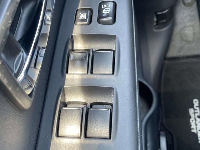 2022 Mitsubishi Outlander Sport 2.0 ES 2WD