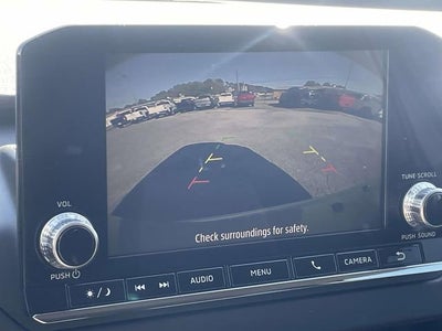 2024 Mitsubishi Outlander ES