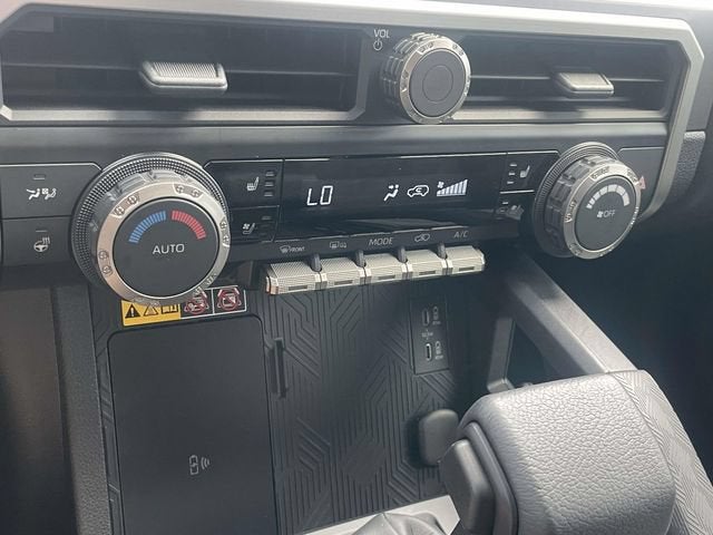 2025 Toyota 4Runner Hybrid Platinum