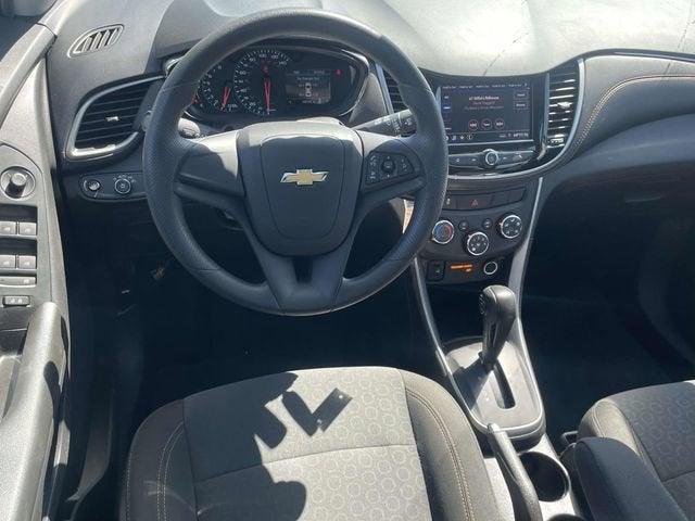 2022 Chevrolet Trax LS