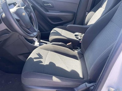 2022 Chevrolet Trax LS