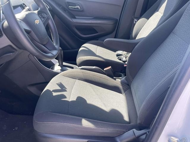 2022 Chevrolet Trax LS