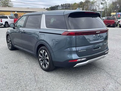 2024 Kia Carnival EX