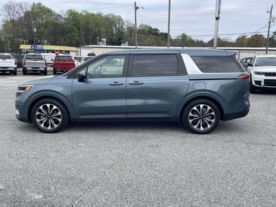 2024 Kia Carnival EX